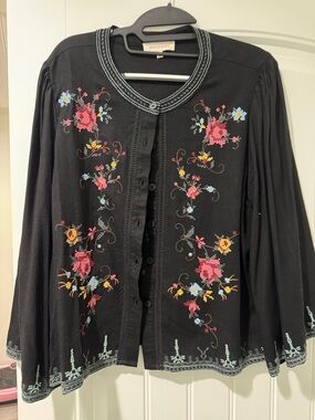 Solitaire Black Cardigan with Multicolor Floral Embroidery Size XL